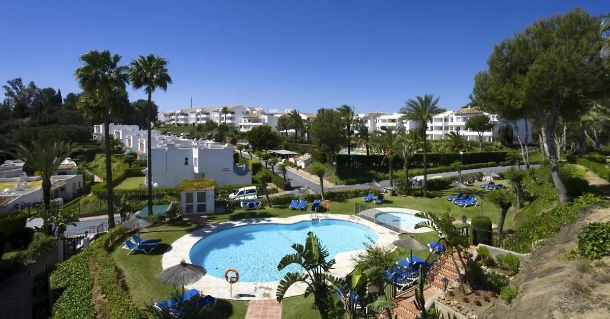 Quiet 2 Bedroom Apartment-Sleeps Up To 6 Mijas