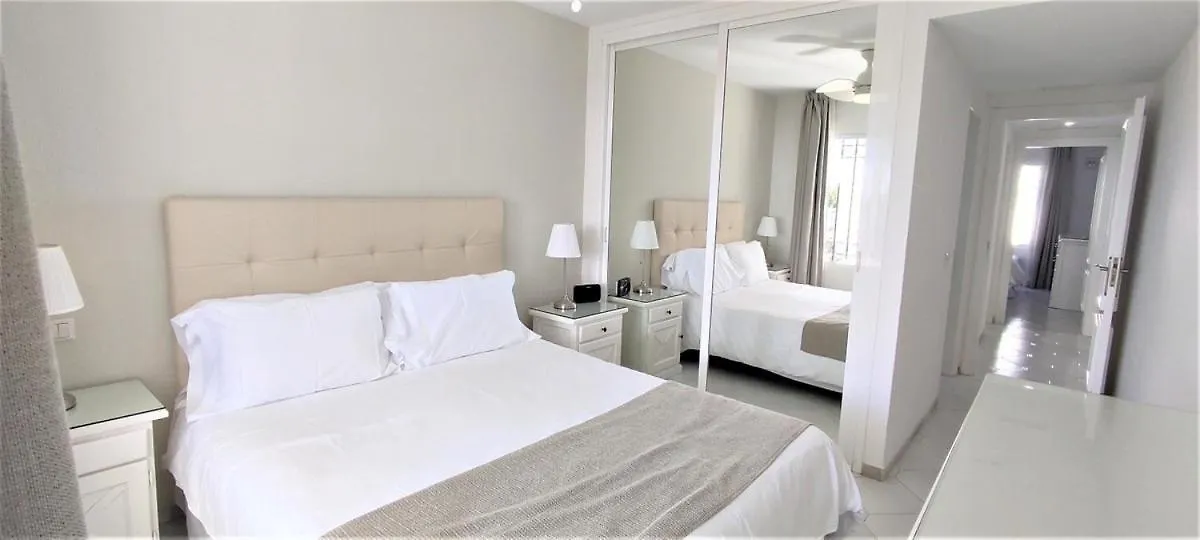 Quiet 2 Bedroom Apartment-Sleeps Up To 6 Mijas Apartamento