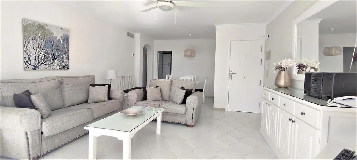 Quiet 2 Bedroom Apartment-Sleeps Up To 6 Mijas 0*,  España