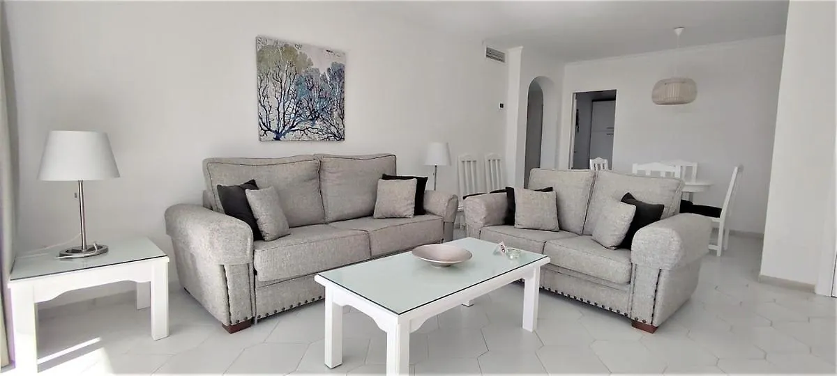 Quiet 2 Bedroom Apartment-Sleeps Up To 6 Mijas Apartamento
